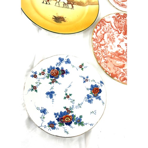 535 - Selection of 4 Royal Crown Derby collections plates, a royal doulton collectors plate and 1 other