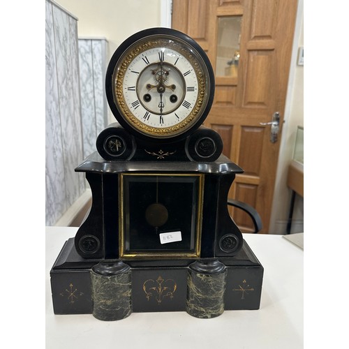 186 - Vintage 2 key hole slate mantel clock, 19 inches tall