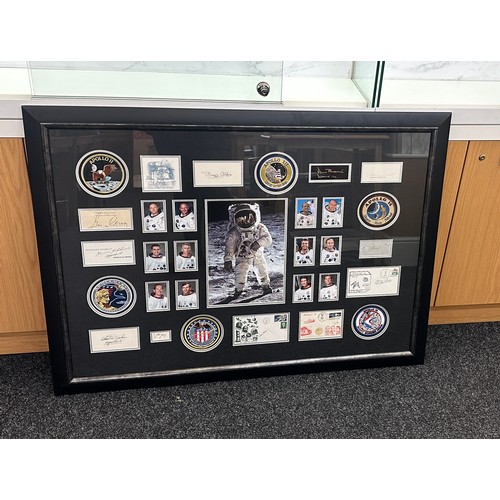 258 - NASA Apollo Missions. An Apollo Moonwalkers autograph presentation piece, with COA, featuring signed... 