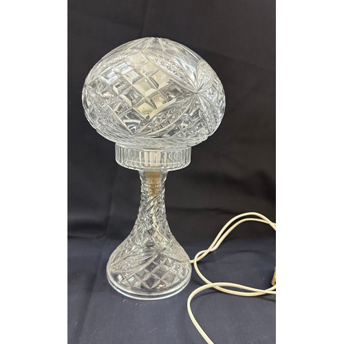 17 - Glass base and shade vintage lamp overall height 14 inches