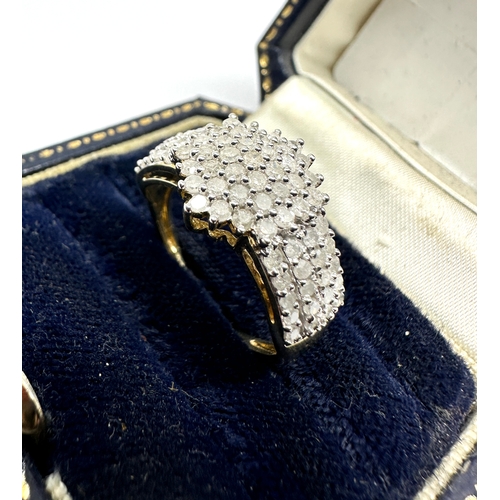 127 - 9ct gold diamond ring  (3.6g)