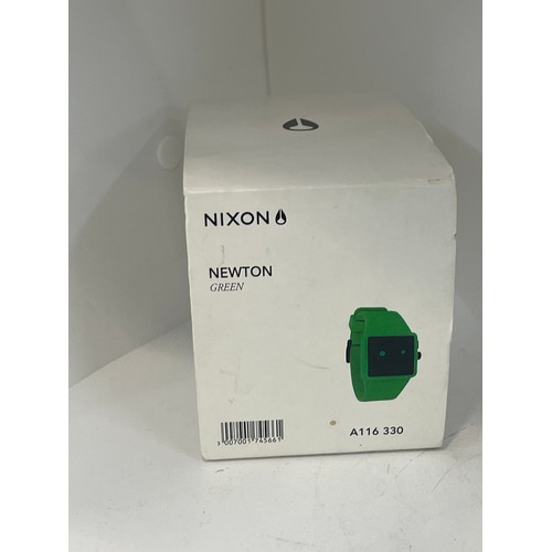 527 - Boxed Nixon Newton A116330, green