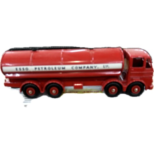 141 - 4 Boxed Dinky Supertoys to include  Leyland Octopus Tanker esso 943, Foden Diesel 8 wheel wagon 901,... 