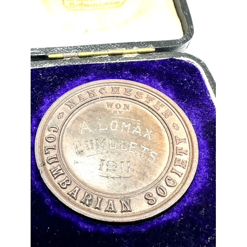 428 - A original boxed large bronze medal or medallion made for the 