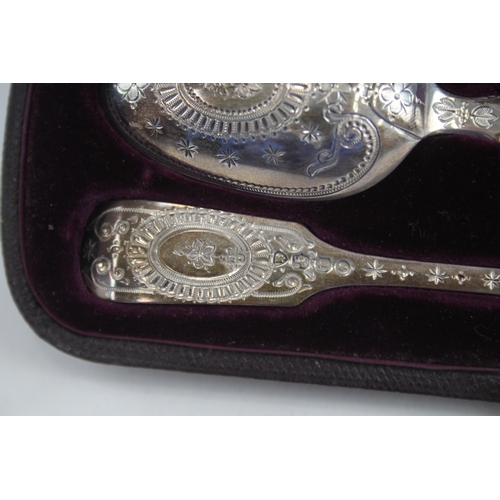 40 - Victorian .925 sterling silver spoon & fork cased