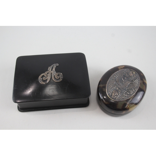 47 - 2 x .925 sterling detailed snuff / trinket boxes