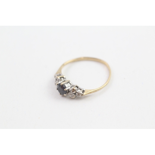 158 - 9ct gold sapphire & diamond dress ring (1g)