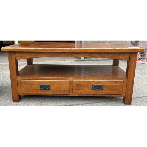 399 - 2 Drawer coffee table, Coffee table with shelf, nest of tables, largest table measures approxiamtely... 