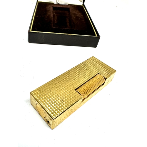 437 - Boxed vintage dunhill cigarette lighter