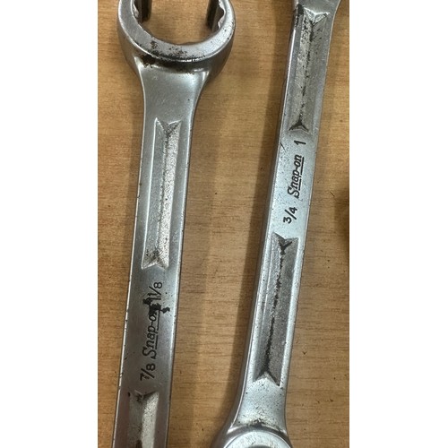 321 - Selection of snap on spanners and sockets