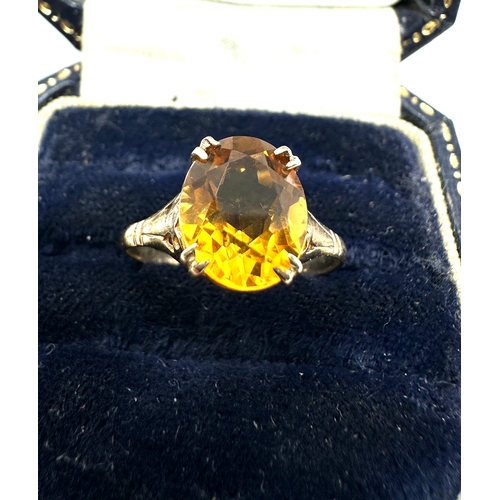 110 - Vintage 9ct gold & citrine ring weight 2.1g