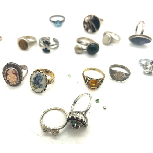 544 - Selection of vintage and later rings includes silver, 9ct on silver etc