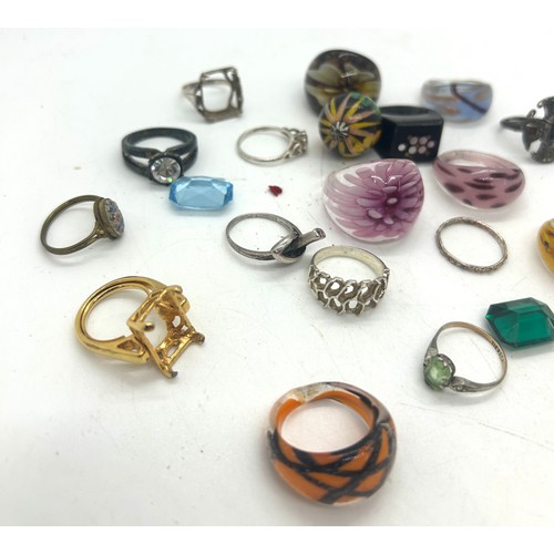 518 - Selection of assorted costume rings includes silver, gold on silver etc