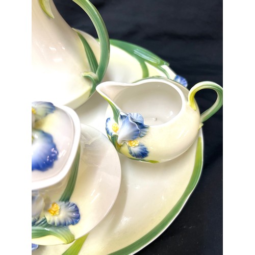 558 - Graff Vintage Porcelain Collectable Set to include tea pot, sugar bowl, milk jug and serving tray