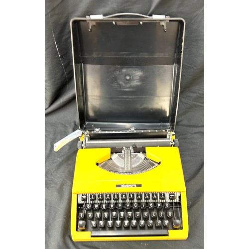 65 - Vintage siverette type writer