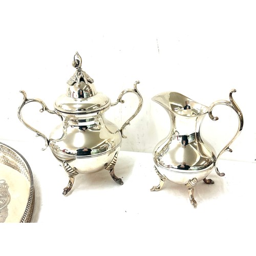 563 - Silver plated set with tea pot, coffee pot, milk jug, sugar bowl and tray