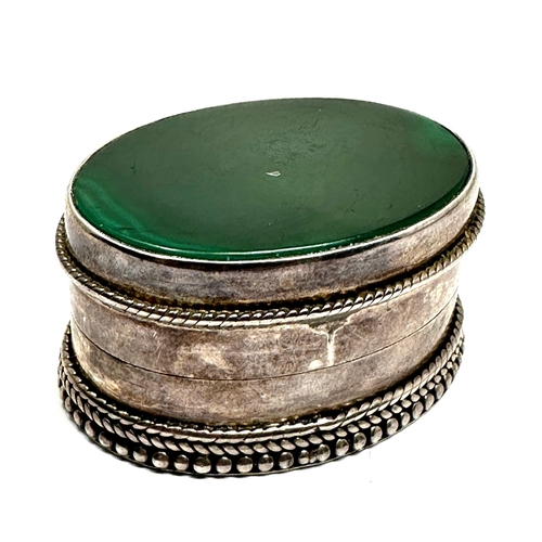 1 - Vintage silver & polished malachite set lid pill box measures approx 3.9cm by 2.9cm height 2.2cm wei... 