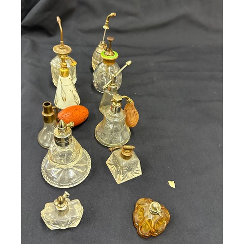 89 - Selection of vintage glass perfume scent bottles