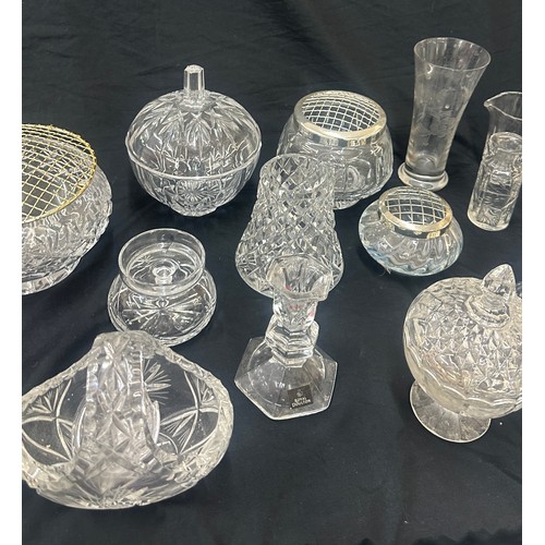 110 - Selection of glassware to include Royal Doulton, Darlington posy bowls, candlesticks etc