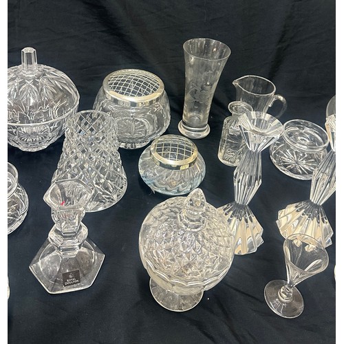 110 - Selection of glassware to include Royal Doulton, Darlington posy bowls, candlesticks etc