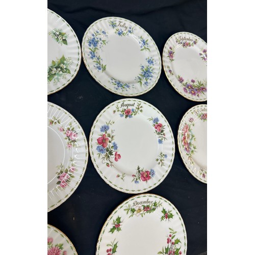 303 - Set 12 Royal Albert flowers of the month sandwich plate's 21 cm diameter, January - December second ... 