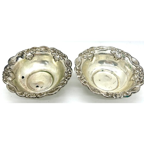 538 - Pair continental silver trinkets / dishes, approximate height  3.5 inches, diameter 12.5 inches weig... 