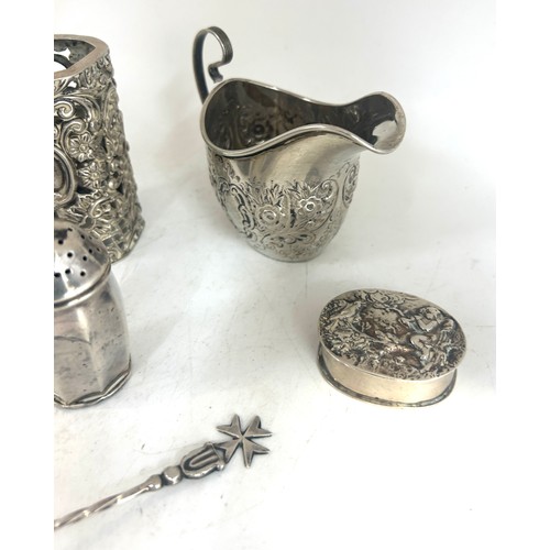 552 - Selection of assorted silver items all a/f total weight 253grams