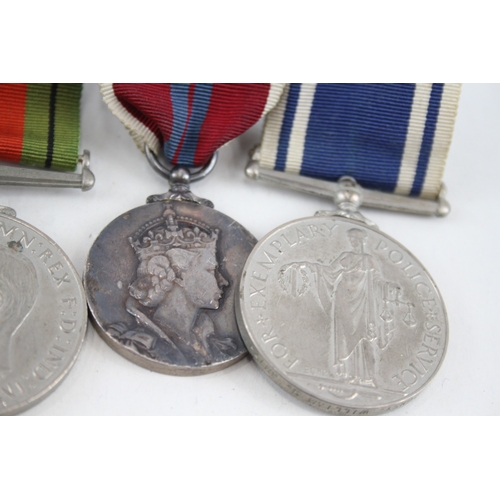 419 - Mounted WW2 ER.II Medal Group WW1 Pair Named 42863 W.R Smith M.G.C Police long s