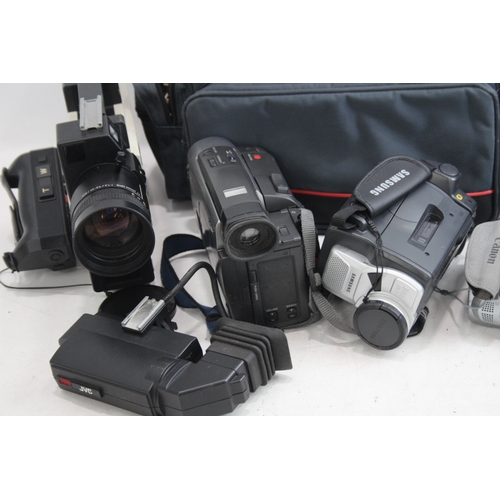 493 - Assorted Vintage Video Camcorders w/ Some Bags & Boxes Untested Job Lot