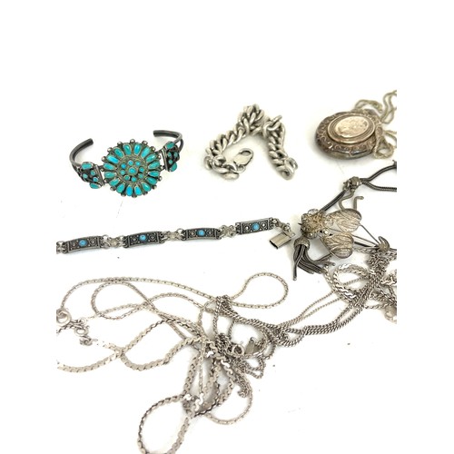 550 - Selection of silver and silver toned jewellery includes turquoise set etc