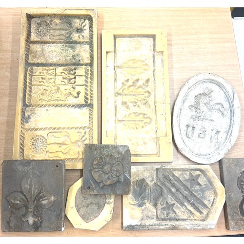 344 - Selection of moulding plaques and wood working tools