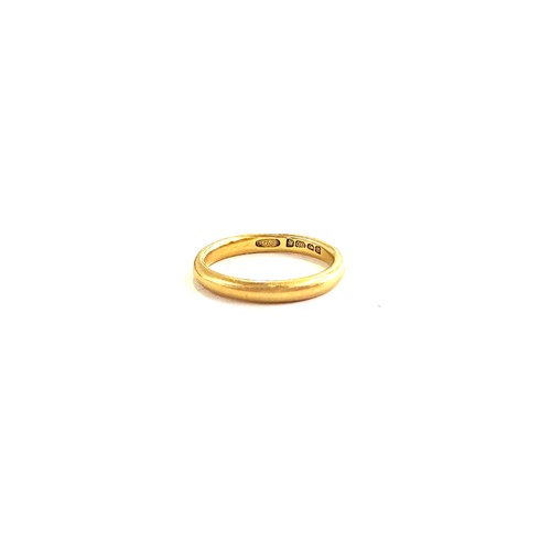 507 - Vintage 22ct gold wedding band weight 4.9grams ring size p