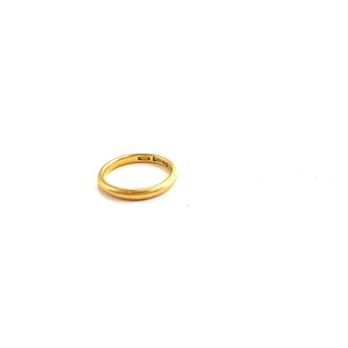 507 - Vintage 22ct gold wedding band weight 4.9grams ring size p