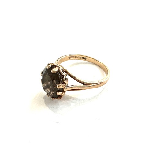 528 - 9ct gold smokey quartz dress ring weight 2.5 grams ring size m