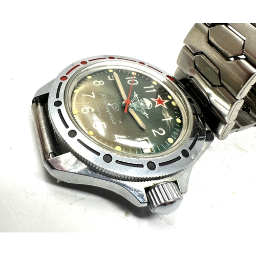 443 - Vostok Commander Airbourne Assault Vintage Russian SOVIET USSR Wristwatch WOSTOK the watch is tickin... 