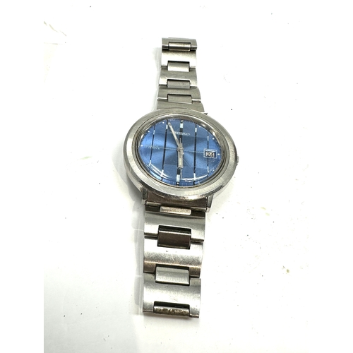 446 - rare vintage Seiko 7005-8190 automatic 17 jewels watch blue dial the watch is ticking