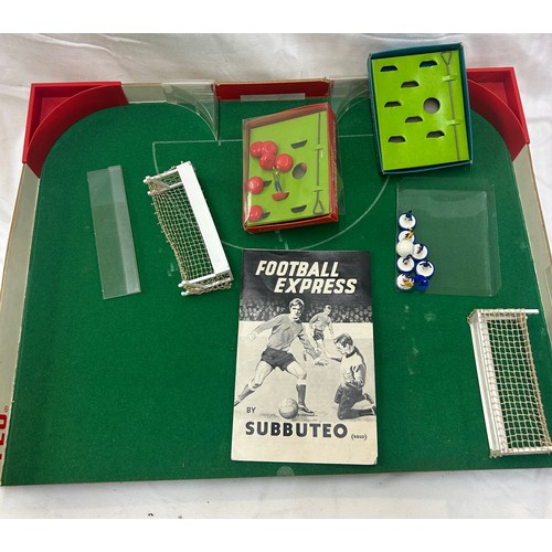 145 - Vintage 1970s boxed Subbuteo football express 5 a Side football game, believed to be complete, box e... 