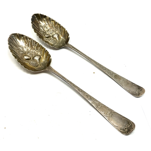 9 - Pair of Georgian silver berry spoons weight 102g