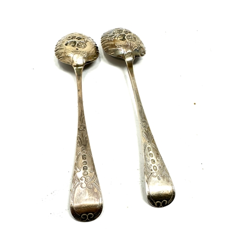 9 - Pair of Georgian silver berry spoons weight 102g