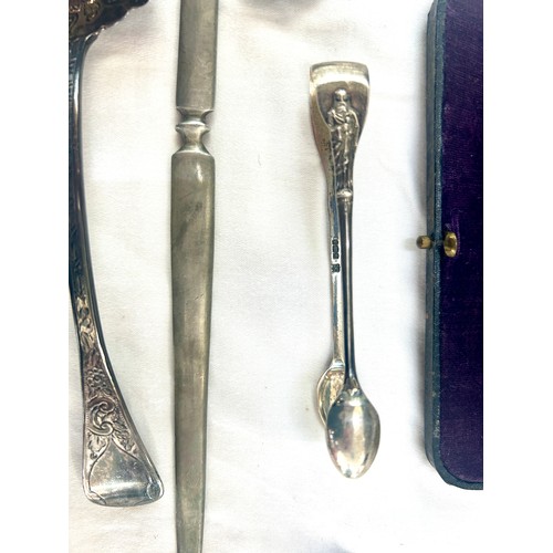 377 - Selection of silver pieces to include set cased 6 teaspoons, berry spoon, silver brush, letter opene... 