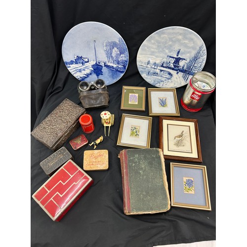 59 - Selection of collectable pieces to include Chinese metal tin, various tins, Chinese Ricksaw, binocul... 