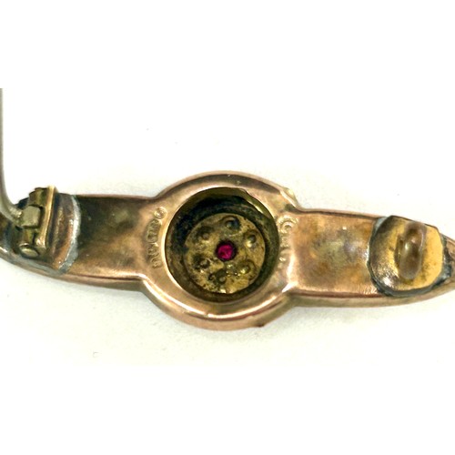 399 - Vintage 9ct gold brooch, approximate weight 1.9g