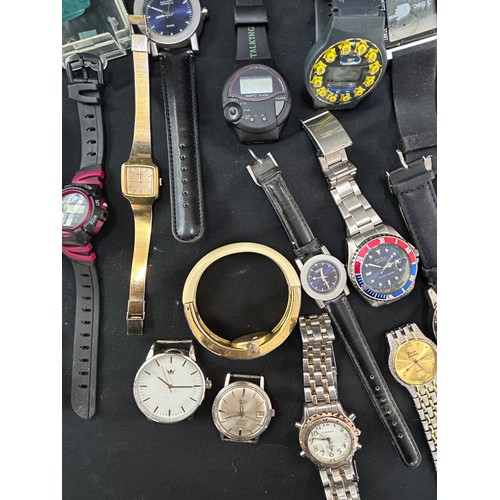 429 - Selection of mens assorted watches, all untested to include Seiko etc