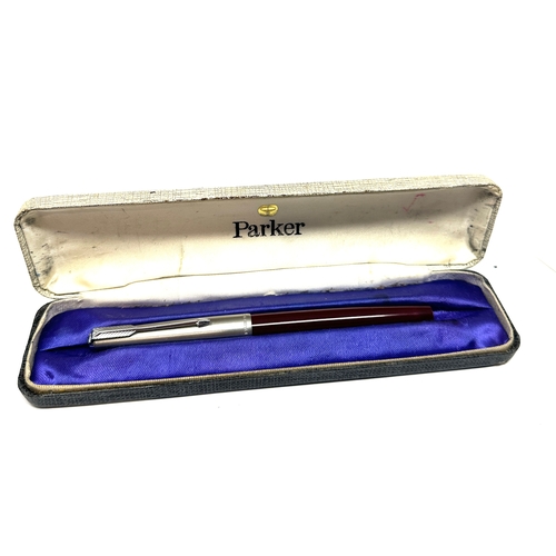 471 - Boxed parker 51 burgundy fountain pen