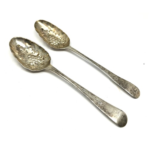 23 - pair of 18th century silver berry spoons weight 114g