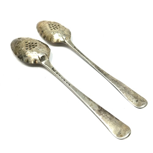 23 - pair of 18th century silver berry spoons weight 114g