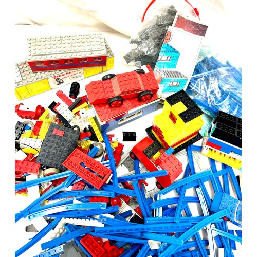 99 - Selection of vintage Lego  1960's 1970's train items