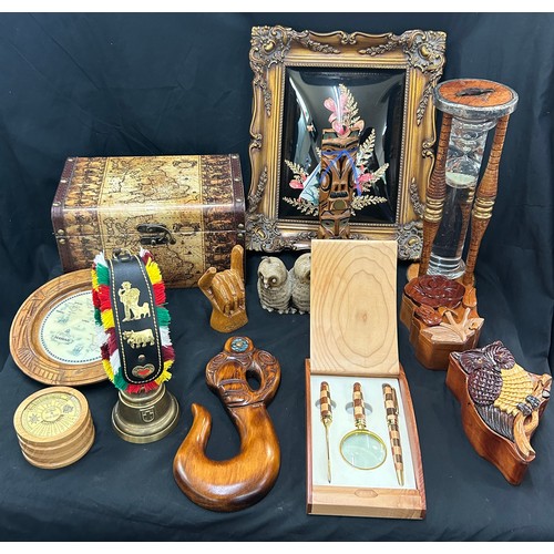 106 - Selection of wooden pieces to include egg timer, framed picture, puzzle boxes, ornaments, magifying ... 