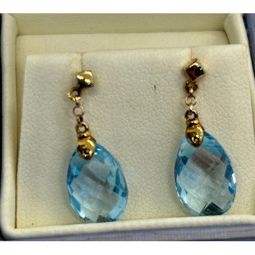 515 - Five Pairs of 9ct Gold Earrings to Include a Pair of Aquamarine Pear Drops, Diamond & Gemset Pair, C... 