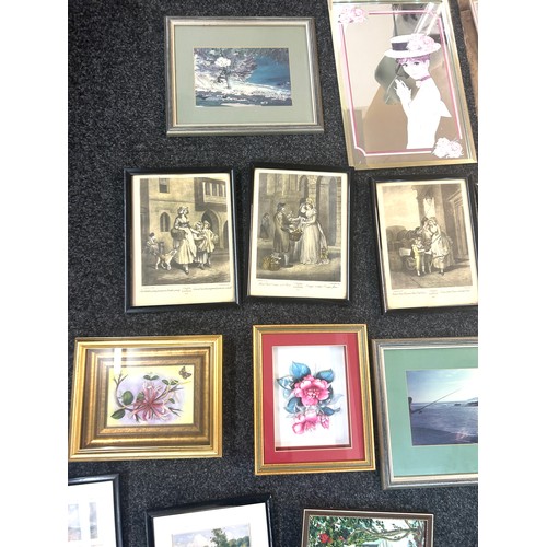 95 - Selection framed prints, 2 water colours,  picture mirror, largest measures approximately Height 15 ... 